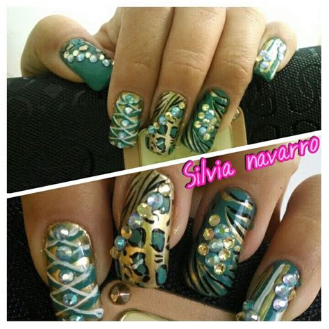 Dorado | Uñas