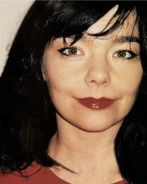 Björk : r/SexyMusicians