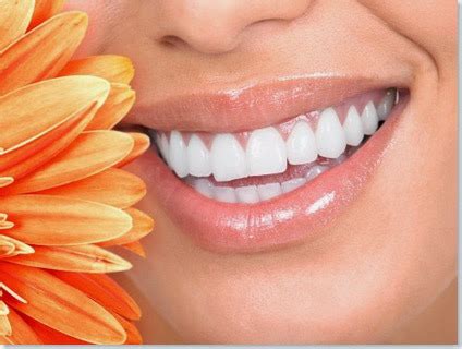 easy natural steps  whiten  teeth beauty  personal grooming