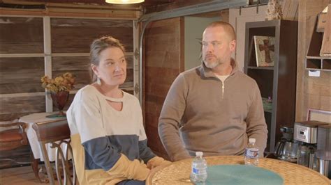 Shane & Lauryn Social Media - YouTube