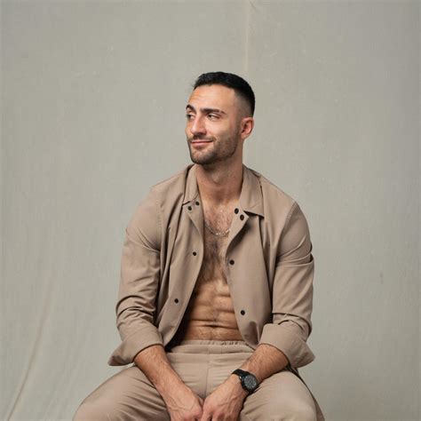 lee cole south africas rising pop star    guy