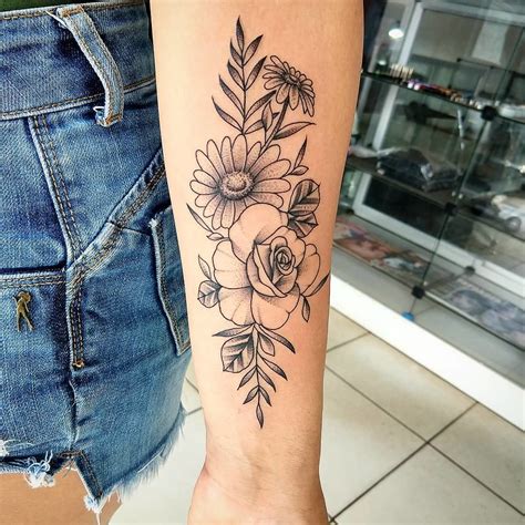 Imagem De Tatuagem Feminina No Braço