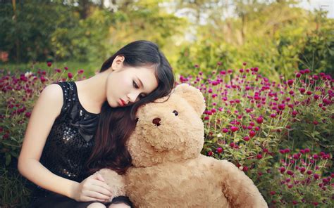 Cute asian girl with a teddy bear wallpaper - Girl wallpapers - #54048