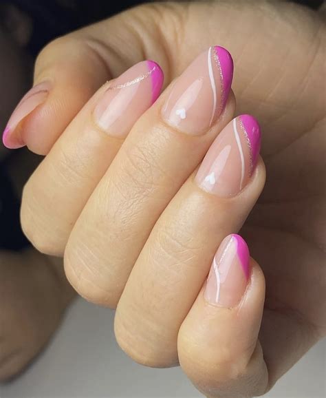 Unhas Rosa Simples - Unhas decoradas rosa: 24 fotos e estilos para fazer sucesso em 2024