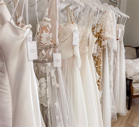 The Difference Between Trunk Shows, Sample Sales + More from Lavender