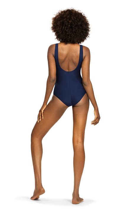 Jamaica4-S1069-2_tyl.jpg