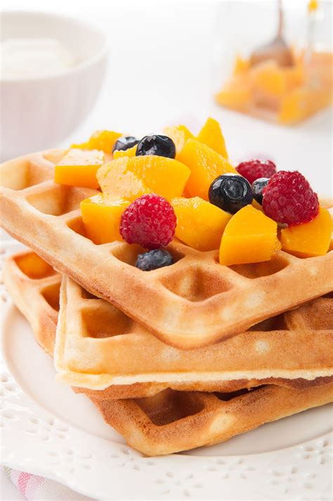 waffles with fruits | Waffles, Fruit, Food