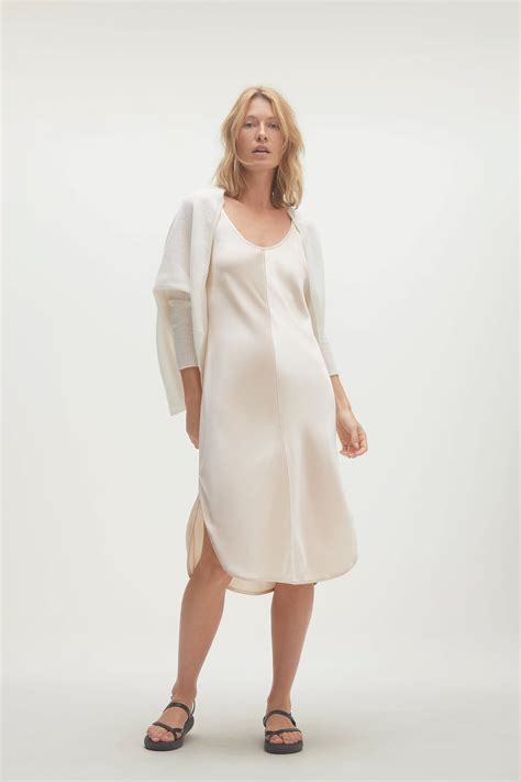 Women's Meli Cashmere Shrug – NAKEDCASHMERE