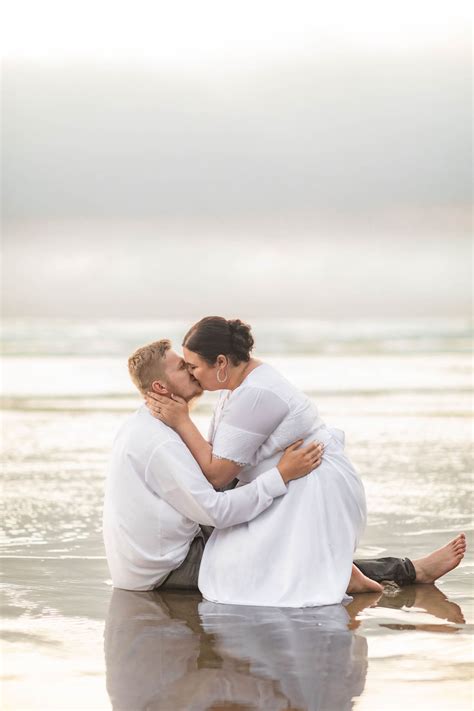 Alex & Lina's Engagement - Photography By Tayiciya