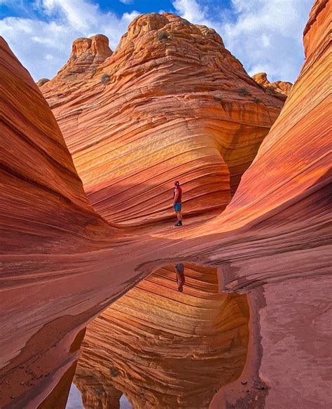 explore  wave surreal beauty  vermilion cliffs wilderness