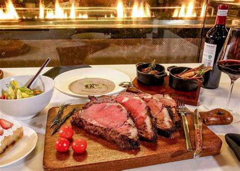 Your Guide to 12 of the Best Steak Houses in the Metro | Booky