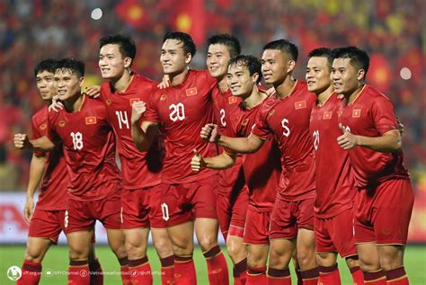 doi tuyen viet nam tap trung chuan bi cho vong loai thu  fifa world