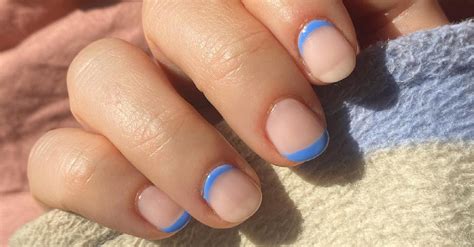18 Easy Nail Designs To Try At Home | Who What Wear