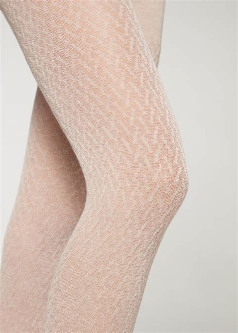 Shoppen Sie die Neuheiten von Calzedonia