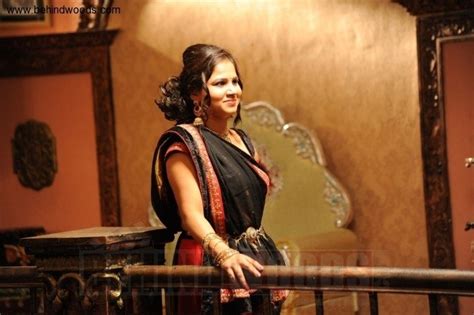 Malli (aka) Malli Movie photos stills & images