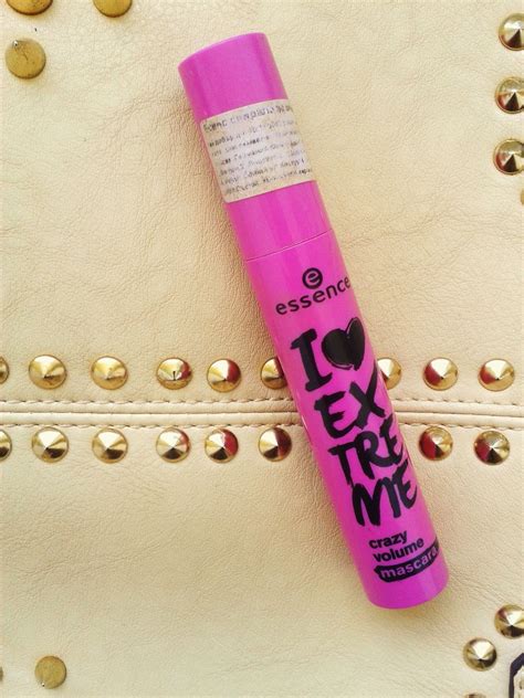 ESSENCE I Love Extreme Crazy Volume Спирала за очи - Dreamgirl's Beauty