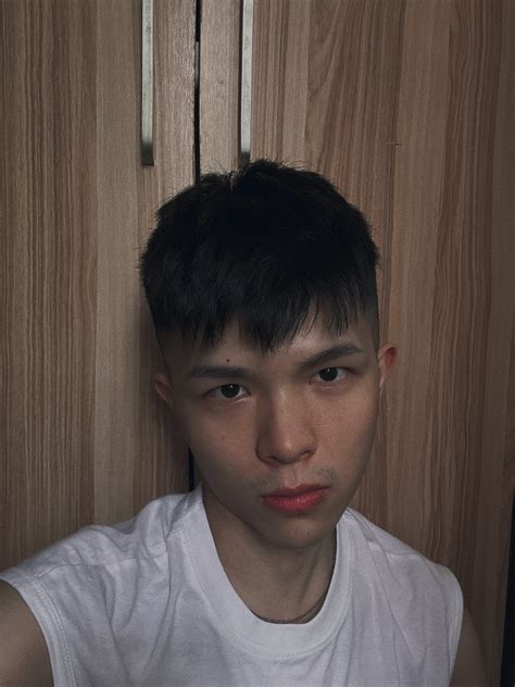 Laren on Twitter: "没什么特色，人特色😍 https://t.co/GwaUN9PLa4" / Twitter