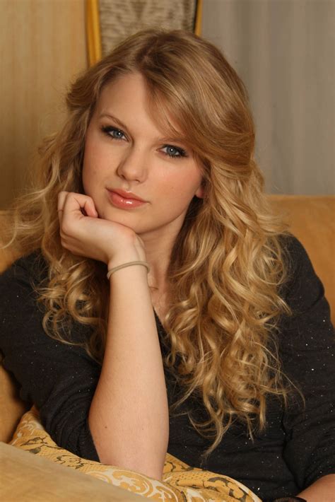 Taylor Swift - Photoshoot #098: Wayne Starr (2009) - Anichu90 Photo