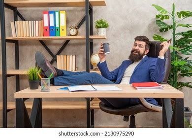 66,920 Boss relax Images, Stock Photos & Vectors | Shutterstock