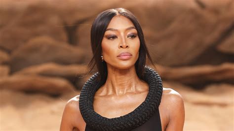 Naomi Campbell Walked the Fall 2023 Off-White Runway
