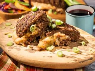 Cheese-Stuffed Pork and Beef Pljeskavica