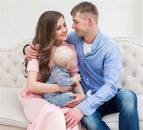Тимофей Каратаев - биография, новости, личная жизнь, фото, видео ...