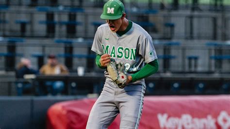 Watch Mason players and fans celebrate state semifinal win