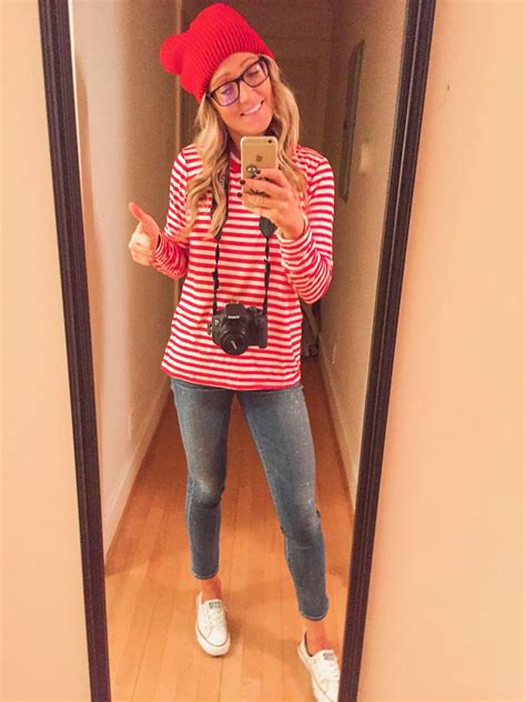 simple halloween costumes work 11