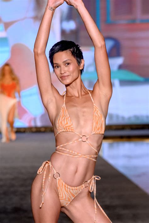Elenco Dei Modelli Di Sports Illustrated Swimsuit 2024 Models
