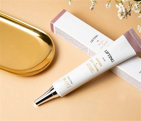 Крем для век Jigott Пептиды Lifting Peptide Eye Cream 50 мл ...