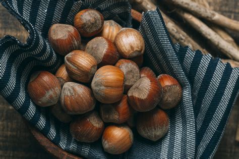 Tree Nut Allergies and Cross-Reactivity: Debunking Common