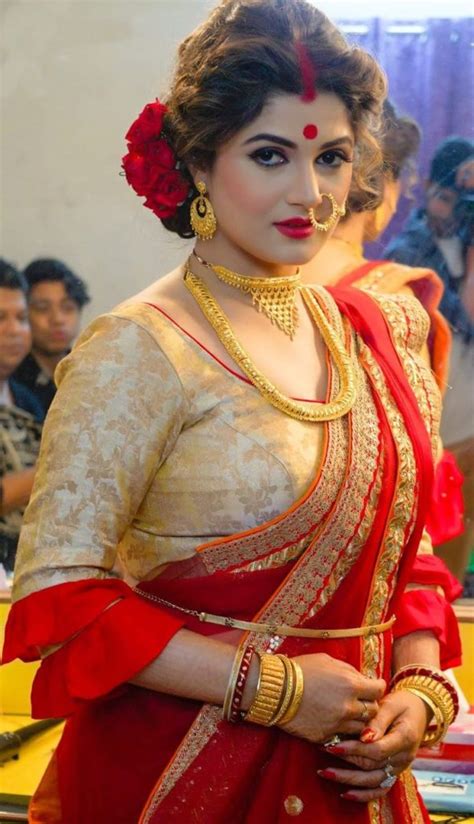 srabanti chatterjee wiki bio age family hot photo pics