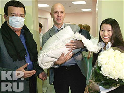 У ИОСИФА КОБЗОНА РОДИЛСЯ КОРЕЙСКИЙ ВНУК