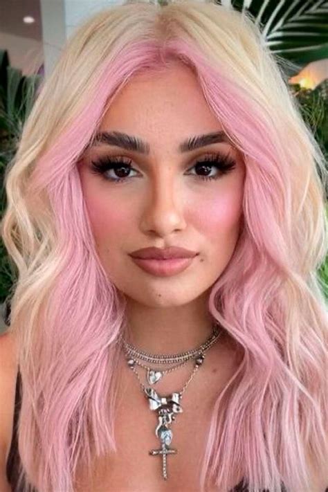 Cabello rubio con mechas rosas: 25 ideas bonitas para teñirte | All ...