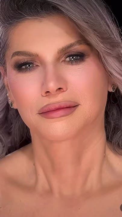 Пришла обычная 60-летняя женщина, ушла - 25-летняя модель: Визажист ...