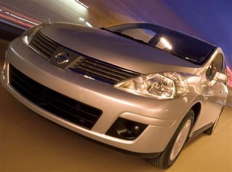 2008 Nissan Versa Price, Value, Depreciation & Reviews | Kelley Blue Book