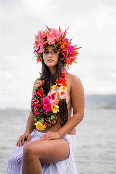 Women warriors | KMANG PHOTOGRAPHY | Hawaiian woman, Hawaiian girls