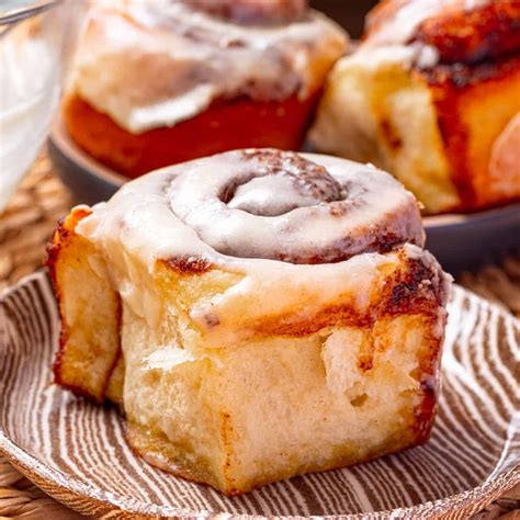 softest vegan cinnamon rolls fluffy  gooey school night vegan