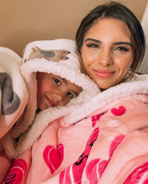 Chelsie Deville 🦌🎣🤟🏻 | Exclusive content - link in bio! | Instagram