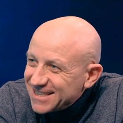 Ивайло Пенчев: Само чистачки при мен са под 800 лева