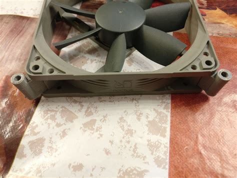 Бесплатный 3D файл Noctua NF-F12 - 135-мм вентилятор блока питания 💻 ...