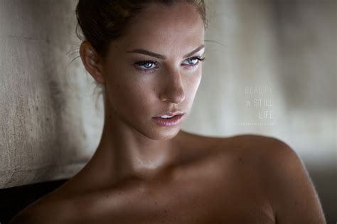 Wallpaper : face, women, long hair, blue eyes, brunette, black hair 