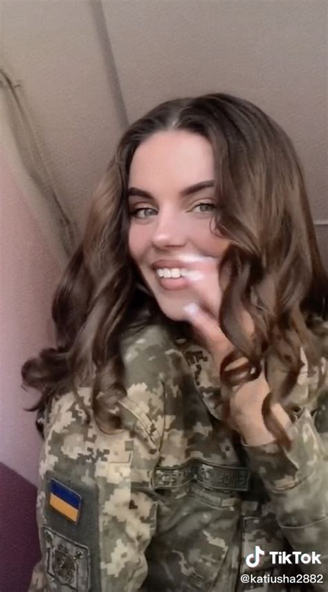 Meet Ukraine’s gun-toting female soldiers fighting the propaganda war