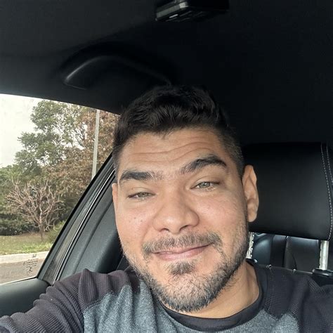 Regarder Videos is on Facebook Gaming