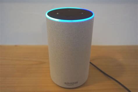 Experts say smart speakers are better than smartphones for child