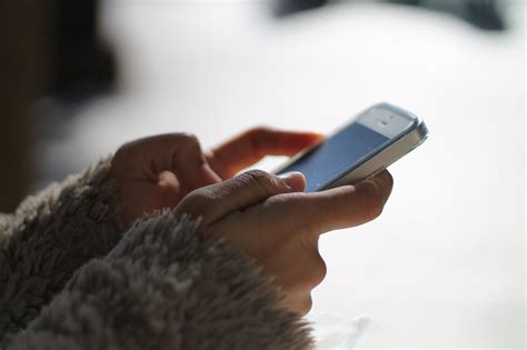Todos Somos Clientes: Consejos de Ciberseguridad para Padres Preocupados