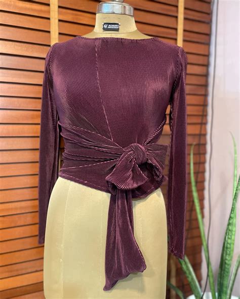 Instagram photo by Achhani Innovative Dresses • Mar 10, 2025 at 2:03 AM