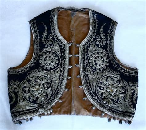 Antiqueaholics: I COULDN'T RESIST THIS FABULOUS TURKISH OTTOMAN CHILD'S ...