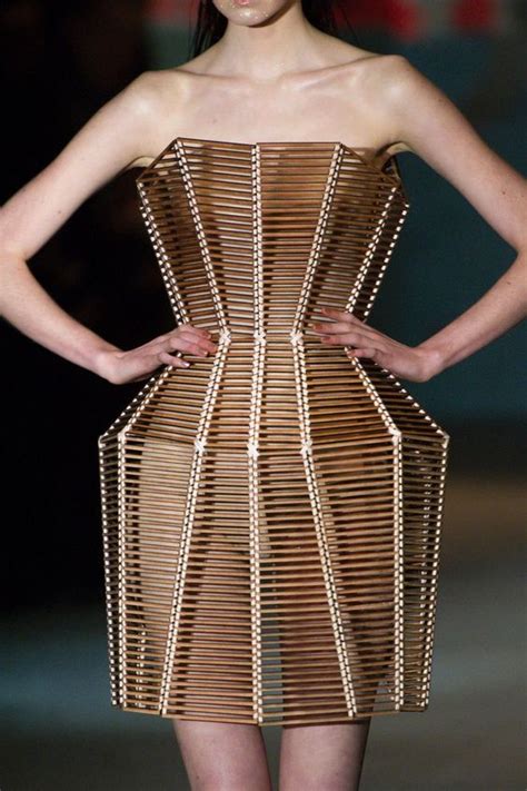Serkan Cura at Couture Spring 2015 | Structured fashion, Geometric ...