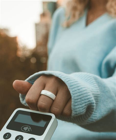 intesa sanpaolo  mastercard insieme  tapster  il lancio del nuovo